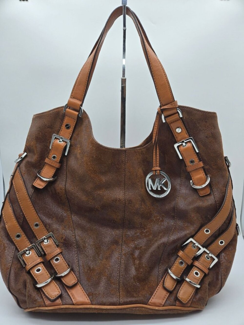 Michael Kors Milo Distressed Leather Large Bucket Handbag Purse Tote